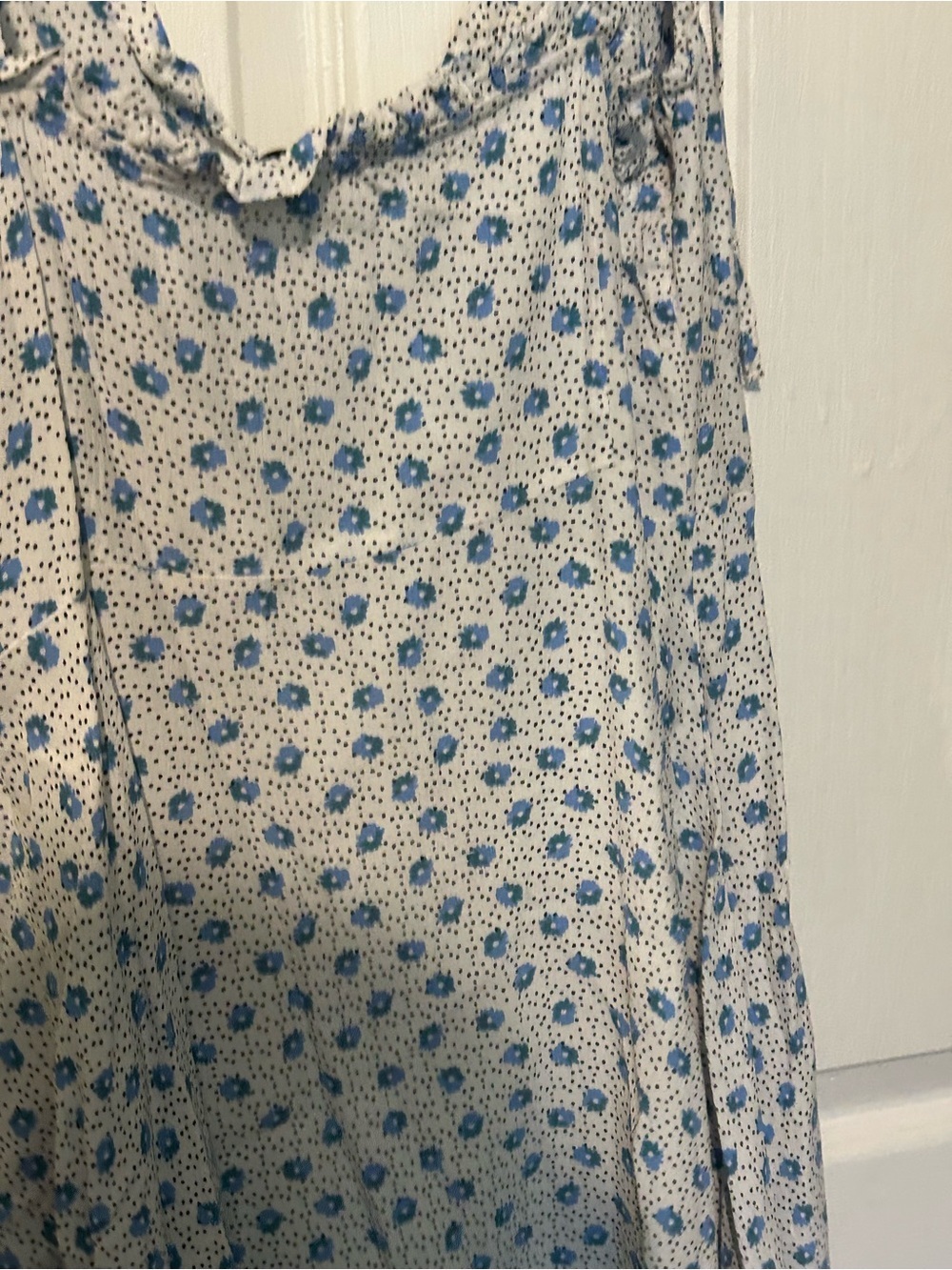 Zara Flower dress size M , spaghetti strap - Picture 10 of 13